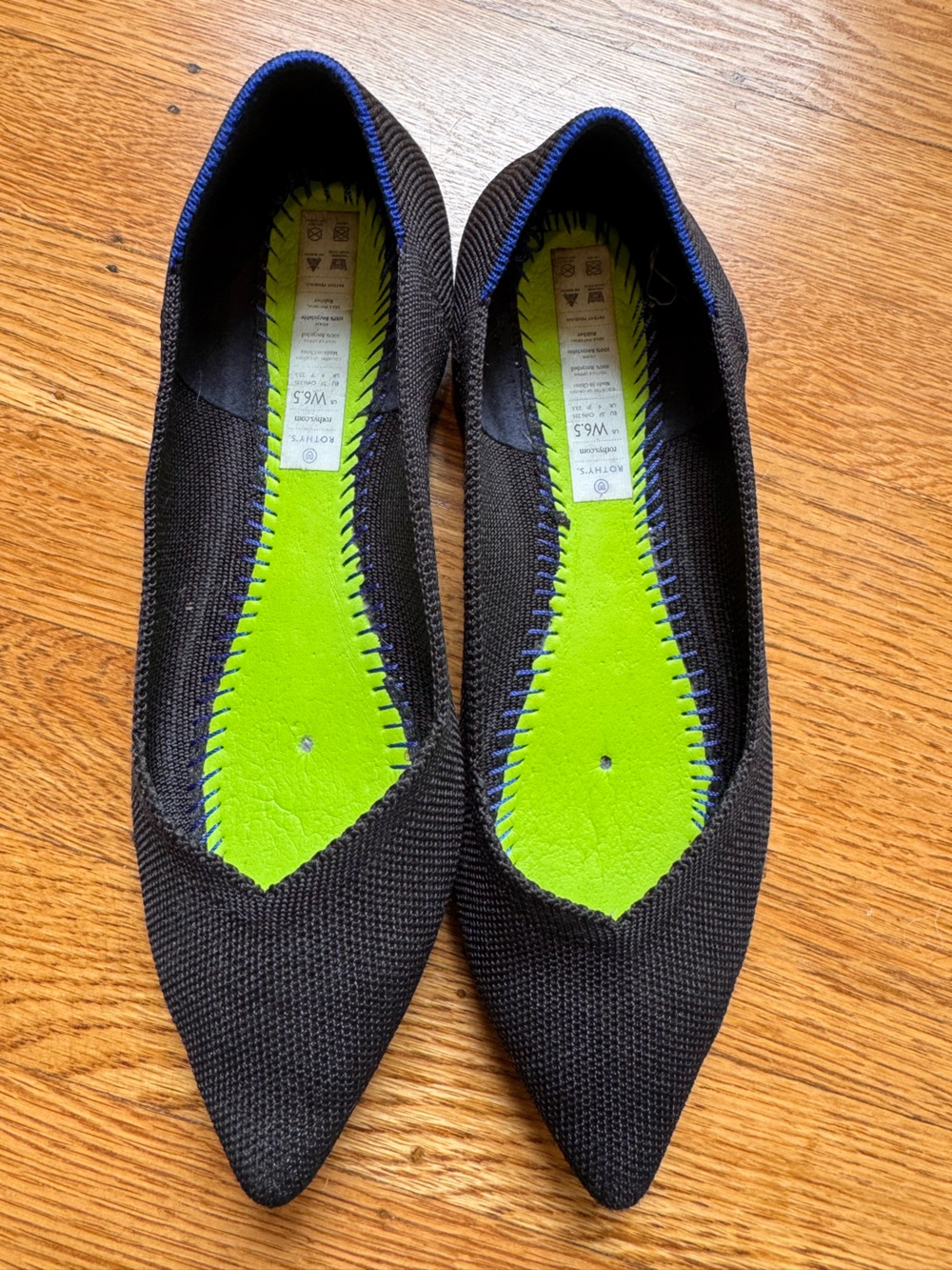 Rothy's Women's the Point I -  Knit Flats — Black Sz 6.5 - Picture 5 of 9